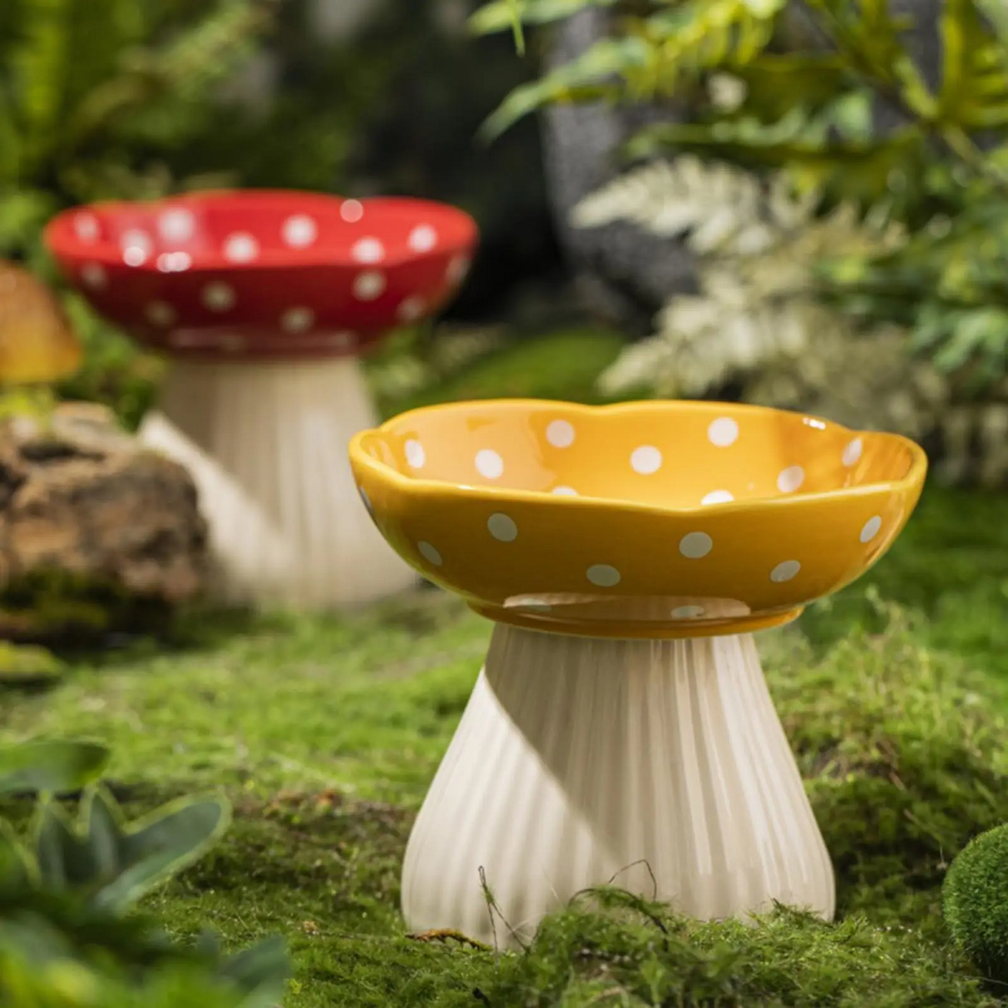 Ceramic mushroom cat bowl elevated feeder