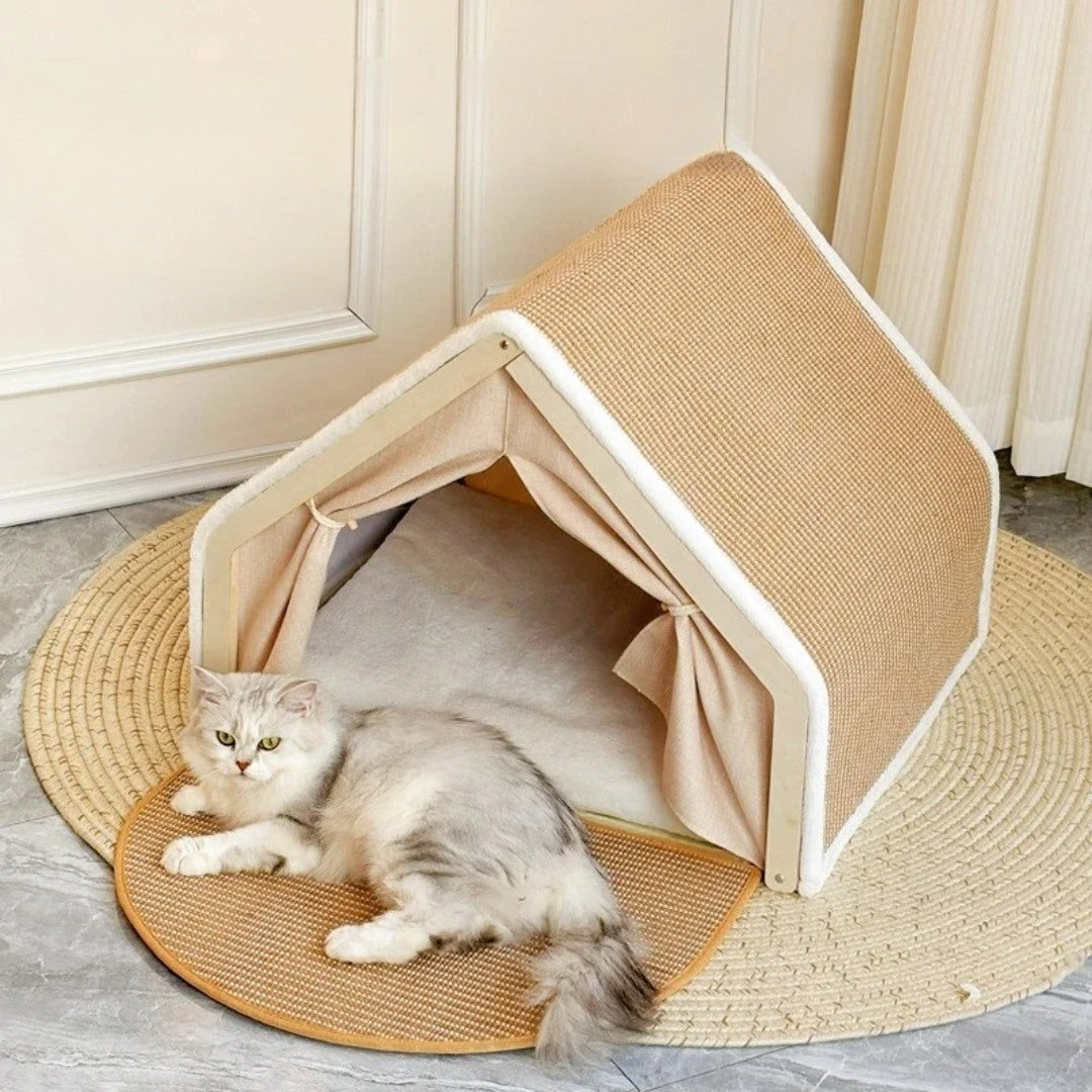 Warm cat house with scratcher for winter naps