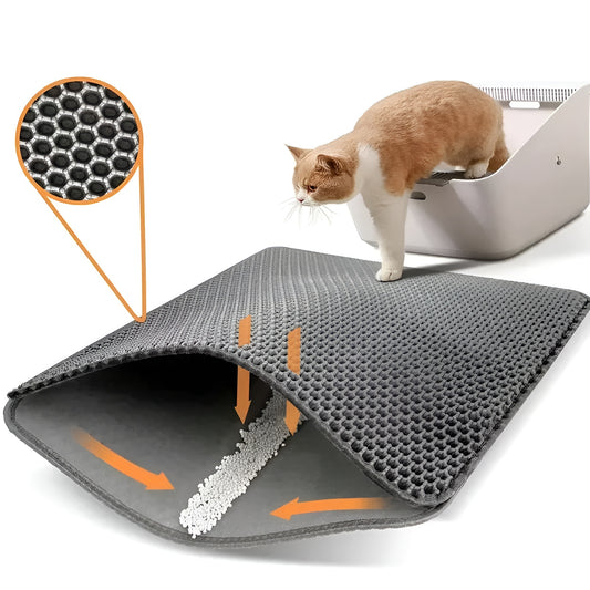 Cat litter mat with honeycomb pattern and a cat using it